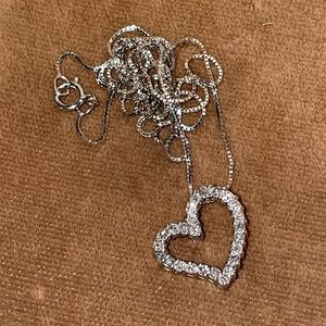 Solid 14K White Gold Natural Diamond Heart Pendant Necklace Box Chain 14KT 14 K